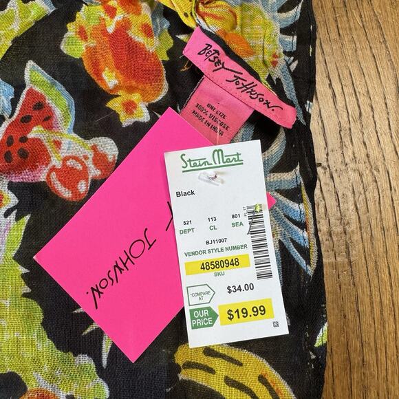 NWT Betsey Johnson Scarf Fruit Floral Print Lightweight 100% Viscose - Picture 2 of 2